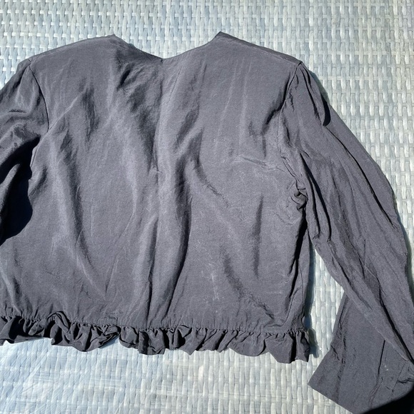 Holly Sharp vintage 90s black long sleeve ruffle top w/ shoulder pads, size 10 - Picture 5 of 5